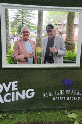 LOGAN RACING STABLES HAVE 3 STARTERS AT ELLERSLIE ON TUESDAY 7TH NOVEMBER 